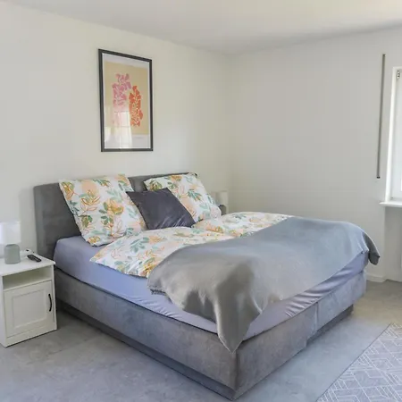 Leni Appartement Leiwen